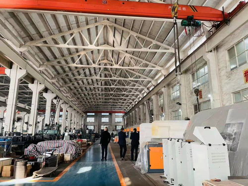 苏州市建筑劳务协会走访诚信经营签约合作单位无锡华夏机械制造